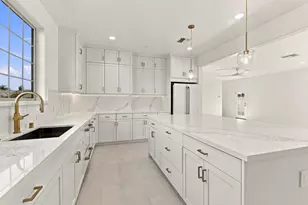 1007 Amore St, Hollister, CA 95023 - Photo 5