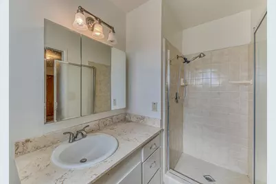 1049 W Alisal St, Salinas, CA 93901 - Photo 23