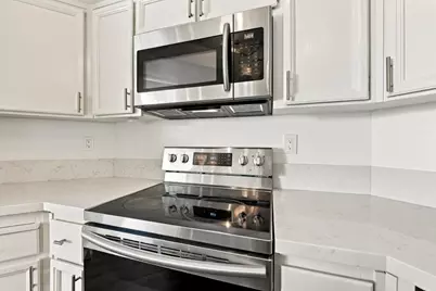 22103 Vista Del Plaza Ln 7, Hayward, CA 94541 - Photo 15
