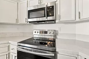 22103 Vista Del Plaza Ln 7, Hayward, CA 94541 - Photo 15