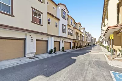 694 Cedarville Ln, San Jose, CA 95133 - Photo 27