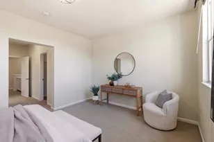 694 Cedarville Ln, San Jose, CA 95133 - Photo 17