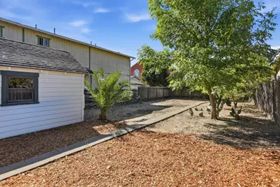221 N Delaware St, San Mateo, CA 94401 - Photo 29