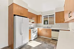 221 N Delaware St, San Mateo, CA 94401 - Photo 17
