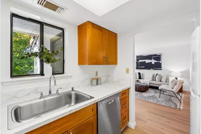 613 San Conrado Ter 6, Sunnyvale, CA 94085 - Photo 11