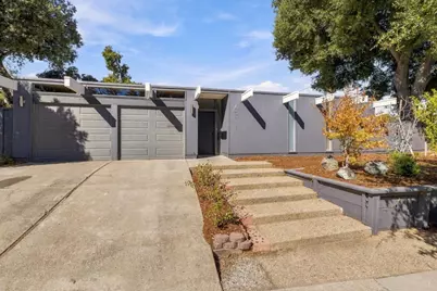 691 Sheraton Dr, Sunnyvale, CA 94087 - Photo 3