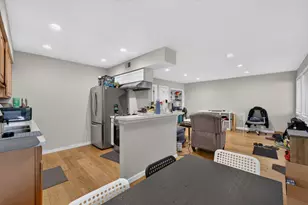 3001 Los Prados St 104, San Mateo, CA 94403 - Photo 7