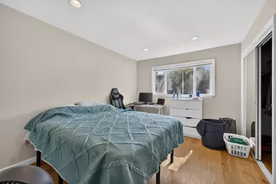 3001 Los Prados St 104, San Mateo, CA 94403 - Photo 13