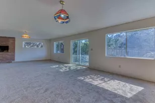 32 Carlton Dr, Del Rey Oaks, CA 93940 - Photo 29