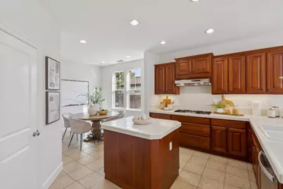 9743 Desert Bloom Pl, Gilroy, CA 95020 - Photo 11