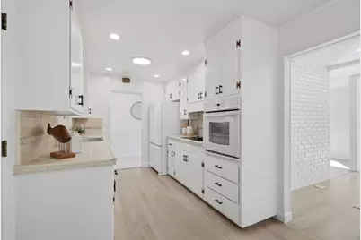 4886 Clarendon Dr, San Jose, CA 95129 - Photo 13