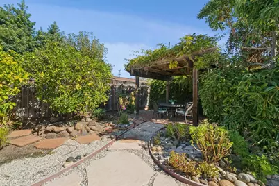 1021 Carola Ave, San Jose, CA 95130 - Photo 31