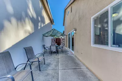 21 Geary Cir, Salinas, CA 93907 - Photo 15