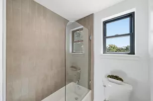 881 Vista Dr, Redwood City, CA 94062 - Photo 43