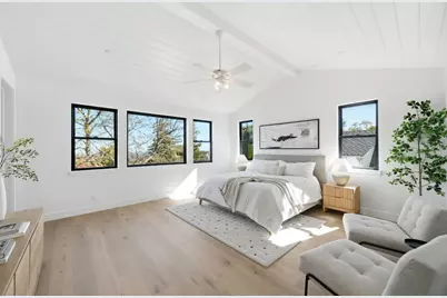 881 Vista Dr, Redwood City, CA 94062 - Photo 31