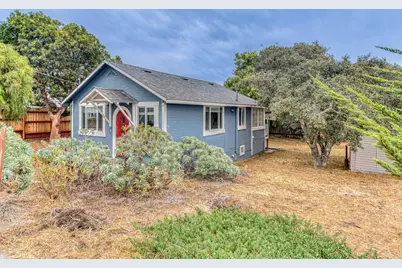 944 Sonoma Ave, Seaside, CA 93955 - Photo 1