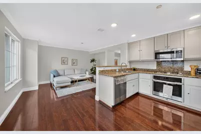 318 Vista Roma Way, San Jose, CA 95136 - Photo 17