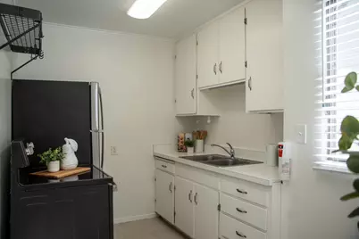 934 S Delaware St, San Mateo, CA 94402 - Photo 37