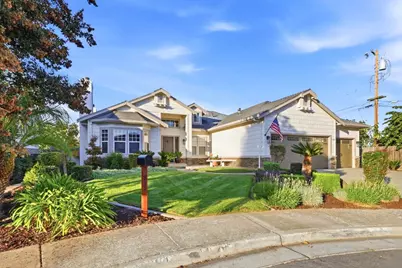 811 Greystone Ct, Gilroy, CA 95020 - Photo 3