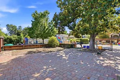 1919 Geary Rd, Walnut Creek, CA 94597 - Photo 15