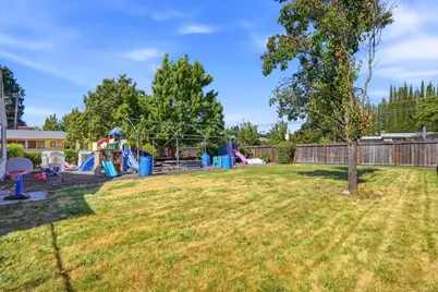 1919 Geary Rd, Walnut Creek, CA 94597 - Photo 19