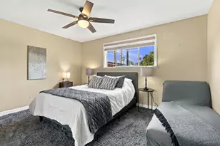 732 Fourth Ave, Redwood City, CA 94063 - Photo 17