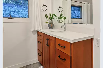 252 Blakewood Way, Woodside, CA 94062 - Photo 17
