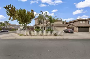 825 Rolling Oak Ct, Modesto, CA 95351 - Photo 1