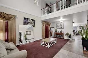 825 Rolling Oak Ct, Modesto, CA 95351 - Photo 5
