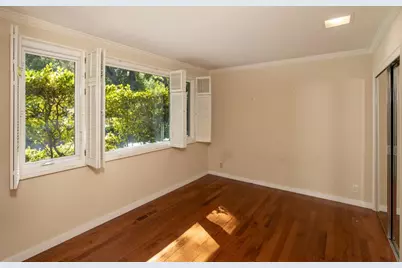 27 Catalpa Dr, Atherton, CA 94027 - Photo 11
