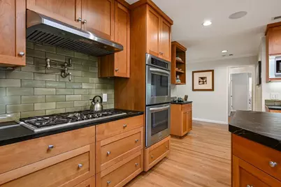151 Louise Ln, San Mateo, CA 94403 - Photo 43