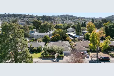 151 Louise Ln, San Mateo, CA 94403 - Photo 87