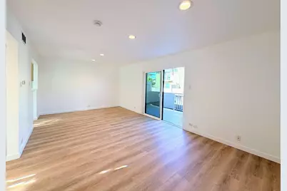 7203 Admiralty Ln, Foster City, CA 94404 - Photo 3