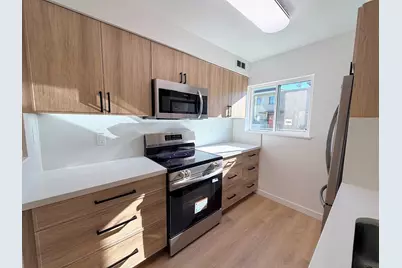 7203 Admiralty Ln, Foster City, CA 94404 - Photo 1
