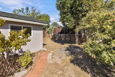 2068 Palm Beach Way, San Jose, CA 95122 - Photo 21