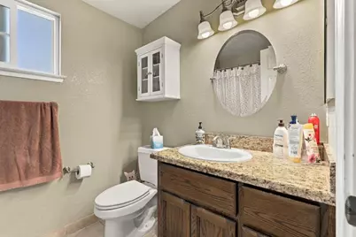 1701 Mantelli Dr, Gilroy, CA 95020 - Photo 27