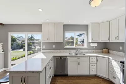 464 Spruce St, Half Moon Bay, CA 94019 - Photo 13
