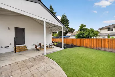 250 Stierlin Rd, Mountain View, CA 94043 - Photo 27