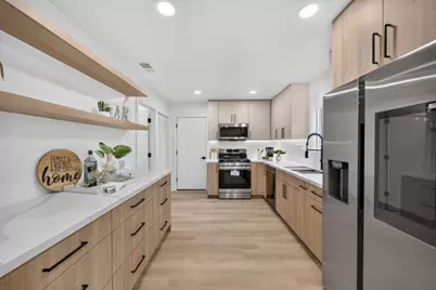 250 Stierlin Rd, Mountain View, CA 94043 - Photo 9
