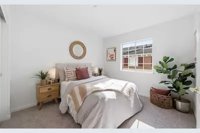 105 Sydney Ln, Redwood City, CA 94063 - Photo 29
