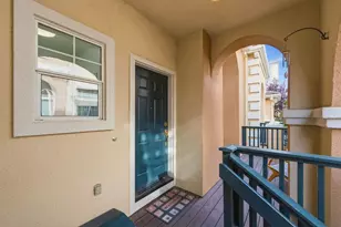 105 Sydney Ln, Redwood City, CA 94063 - Photo 7