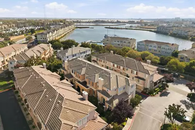 105 Sydney Ln, Redwood City, CA 94063 - Photo 33