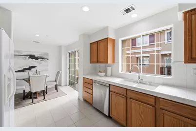 105 Sydney Ln, Redwood City, CA 94063 - Photo 19