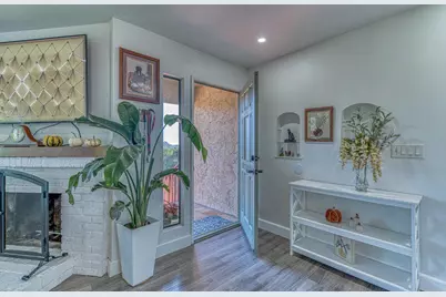 15815 Verde Dr, Salinas, CA 93907 - Photo 5