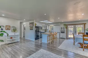 15815 Verde Dr, Salinas, CA 93907 - Photo 9