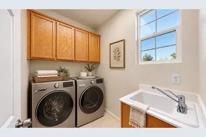 4160 Tahama Ln, Turlock, CA 95382 - Photo 33