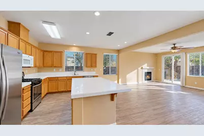 4160 Tahama Ln, Turlock, CA 95382 - Photo 17