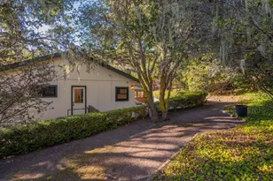 25315 Flanders Dr, Carmel, CA 93923 - Photo 29