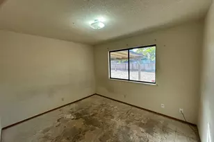 921 Nash Rd, Hollister, CA 95023 - Photo 15