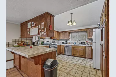140 Allan Ln, Watsonville, CA 95076 - Photo 19